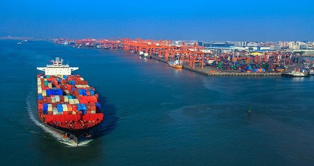 新加坡空運進(jìn)出口提升物流效率以及促進(jìn)國際貿(mào)易發(fā)揮著重要作用